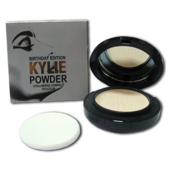 Пудра Kylie Birthday Edition Powder Vitalumiere Compact Douceur № 4 12 g фото